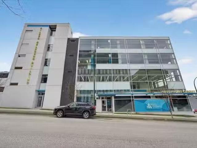 Office for lease in Vancouver, Vancouver East, 2005 Quebec Str.