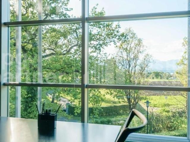 Office for rent in Collonge Bellerive 1 450 m² | dreamo. Ch