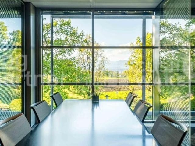 Office for rent in Collonge Bellerive 600 m² | dreamo. Ch