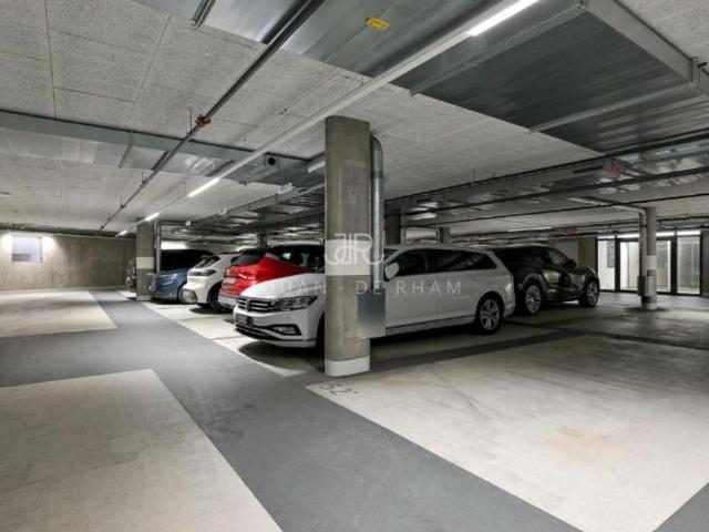 Office for rent in Crissier 687 m² | dreamo. Ch