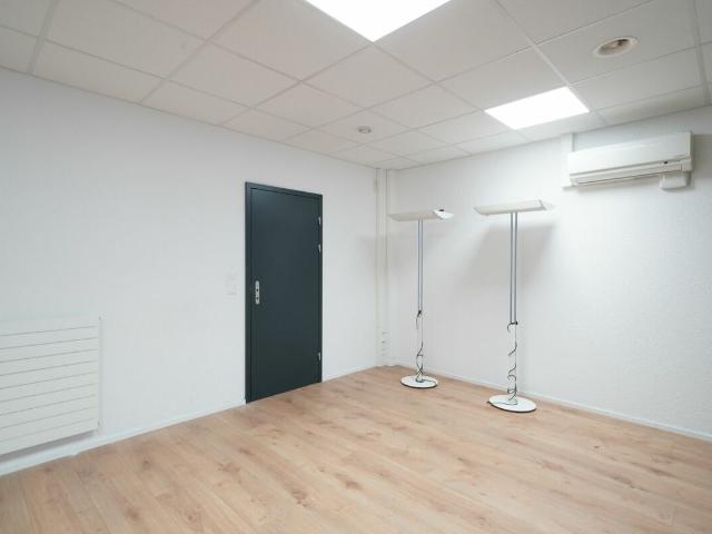 Office for rent in Gisikon 113 m² | dreamo. Ch