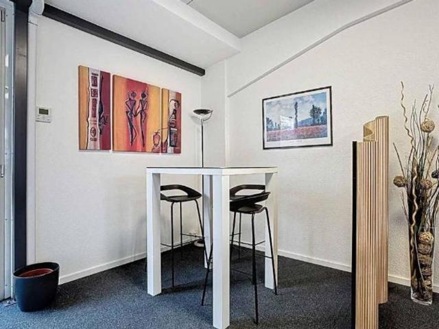 Office for rent in Gland 115 m² | dreamo. Ch