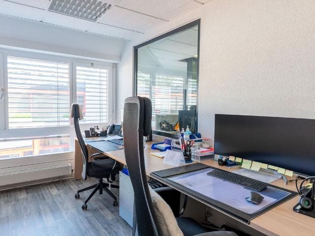 Office for rent in Gland 188 m² | dreamo. Ch