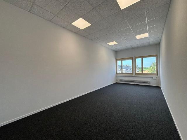 Office for rent in Gland 31 m² | dreamo. Ch
