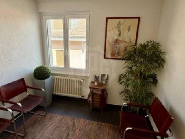 Office for rent in Gland Ref 34621 | dreamo. Ch