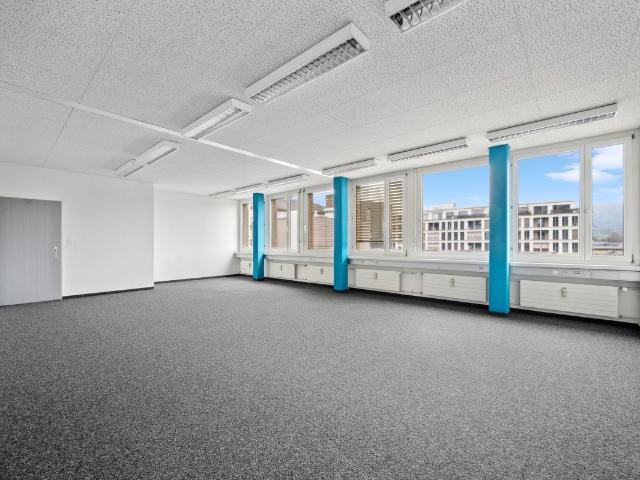 Office for rent in Dietikon 382 m² | dreamo. Ch