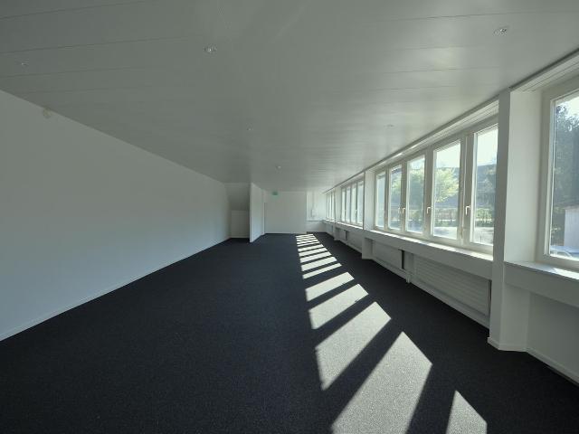 Office for rent in Füllinsdorf 135 m² | dreamo. Ch