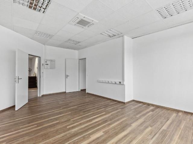 Office for rent in Oftringen 345 m² | dreamo. Ch