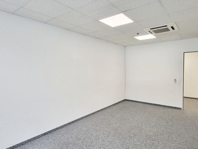 Office for rent in Mägenwil 606 m² | dreamo. Ch