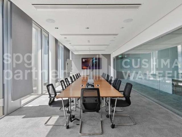 Office for rent in Meyrin 1 600 m² | dreamo. Ch