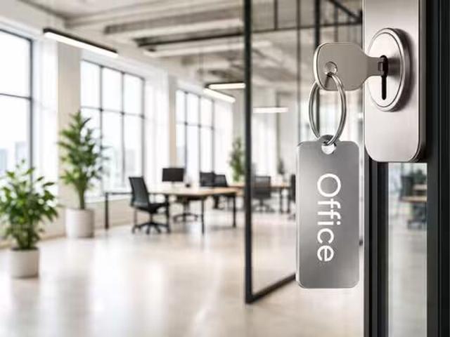 Office for rent in Stabio 1 200 m² | dreamo. Ch