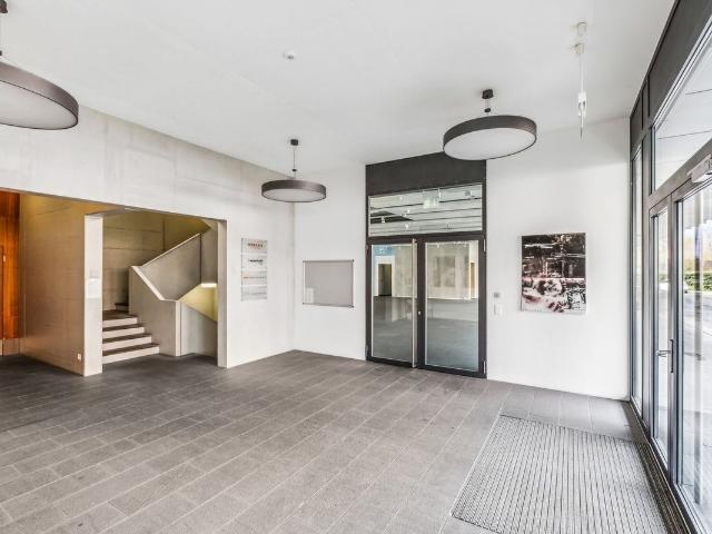 Office for rent in Steinhausen 1 265 m² | dreamo. Ch