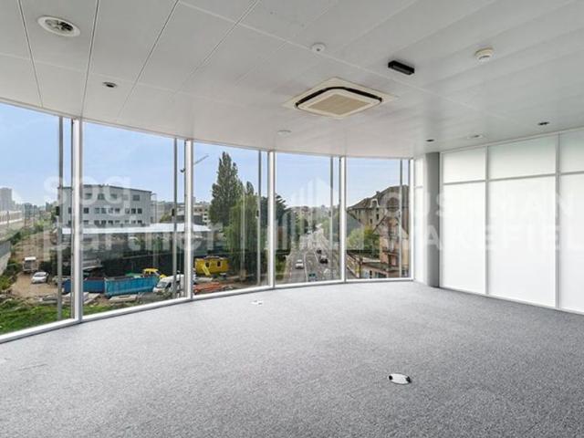 Office for rent in Renens VD 1 070 m² | dreamo. Ch