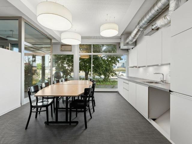 Office for rent in Urtenen Schönbühl 220 m² | dreamo. Ch