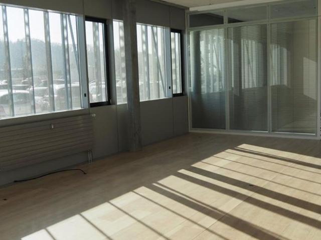 Office for rent in Yverdon les Bains 104 m² | dreamo. Ch
