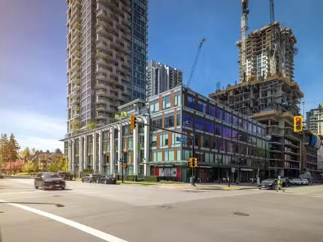Office for sale in Coquitlam, Coquitlam, 404 3056 Glen Drive.