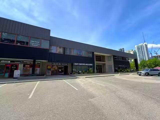 Office for sale in Coquitlam, Coquitlam, 106 1120 Westwood Str.