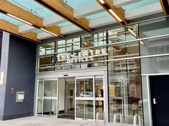 Office for sale in Burnaby, Burnaby South, 709 6378 Silver Ave.