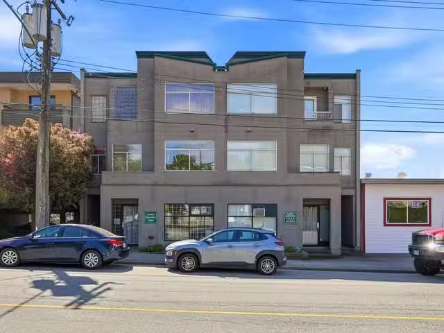 Office for sale in Mission, Mission, 100A & B, nd Avenue, 2249.