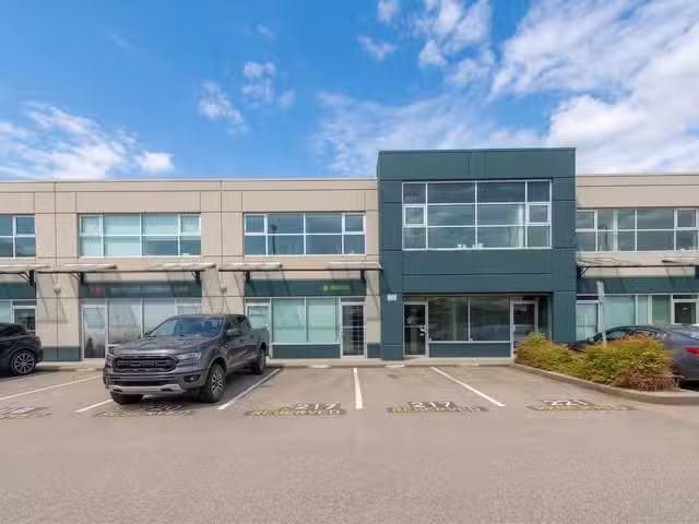 Office for sale in North Vancouver, North Vancouver, 217 998 H.