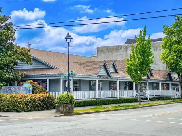 Office for sale in Surrey, Cloverdale, 5680 176a Street, 22498.