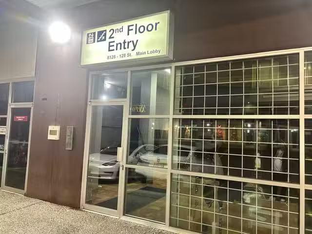 Office for sale in Surrey, Surrey, Street, 224983699