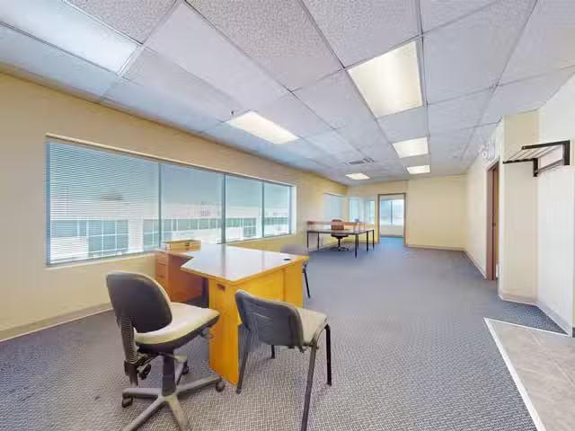 Office for sale in Richmond, Richmond, 275 11780 River Road, 2.