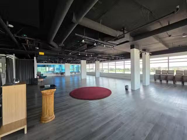 Office for sale in Richmond, Richmond, 605 8400 West Road, 224.