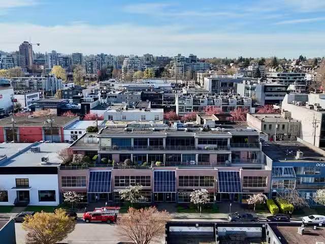 Office for sale in Vancouver, Vancouver West, W 2nd Avenue, 22.
