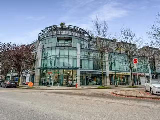 Office for sale in Vancouver, Vancouver West, 231 1628 W 1st A.