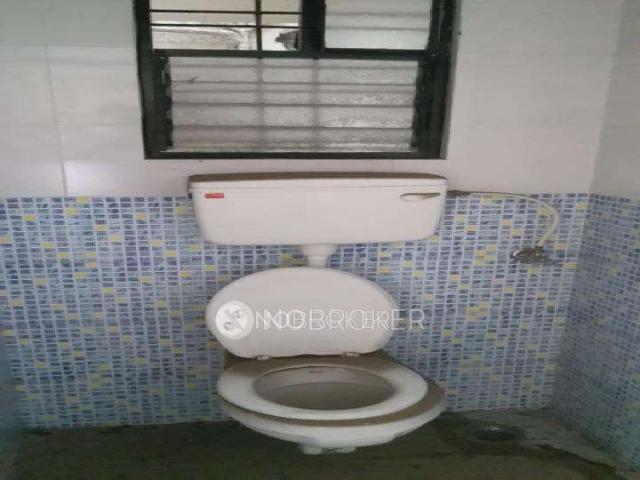 Office in Shukrawar Peth, Pune for sale