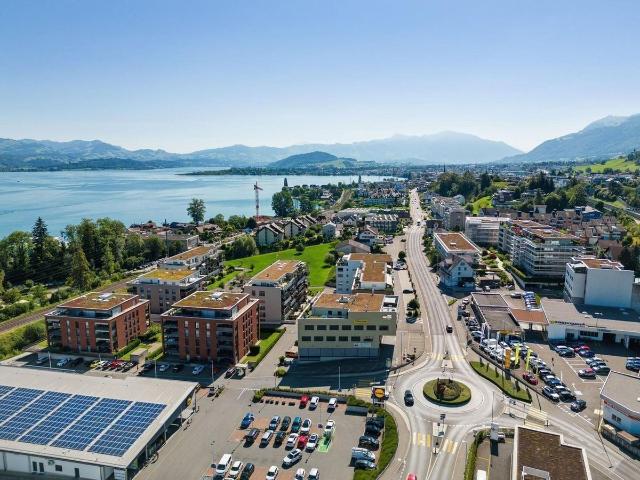 Office space for rent in Altendorf 400 m² | dreamo. Ch