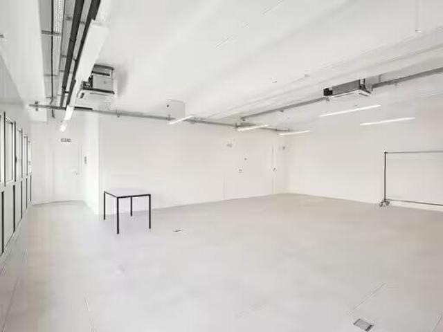 Office space for rent in Balerna 480 m² | dreamo. Ch