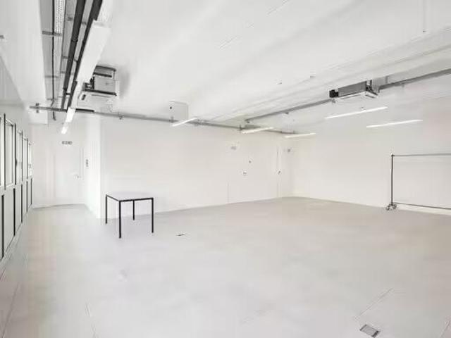 Office space for rent in Balerna 480 m² | dreamo. Ch