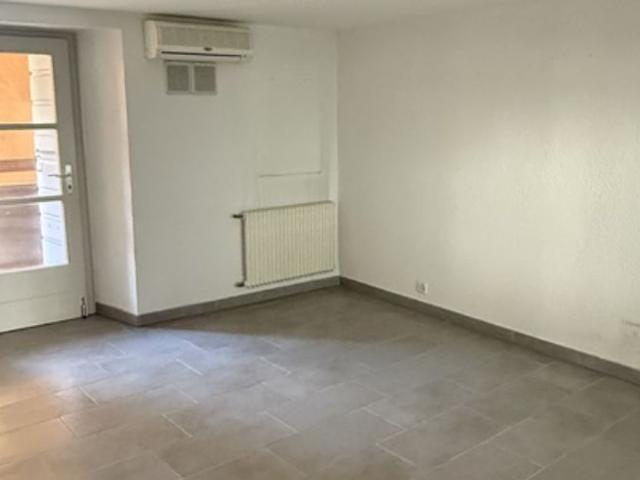 Office space for rent in Bex Ref 29925 | dreamo. Ch