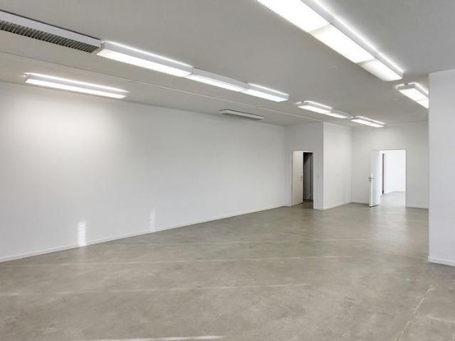 Office space for rent in Glattbrugg 420 m² | dreamo. Ch