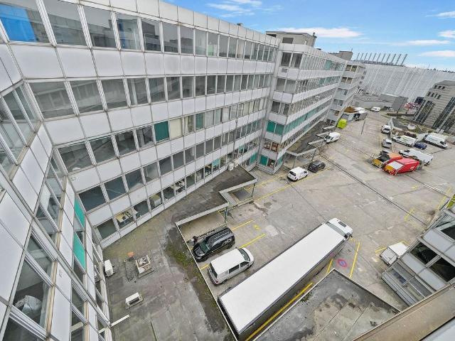 Office space for rent in Glattbrugg 282 m² | dreamo. Ch