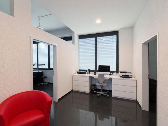 Office space for rent in Dübendorf 100 m² | dreamo. Ch