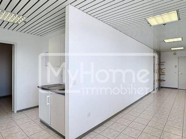 Office space for rent in Lonay 103 m² | dreamo. Ch