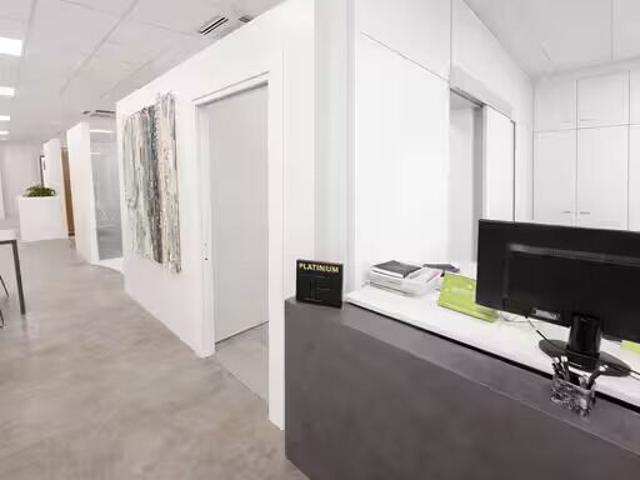 Office space for rent in Mendrisio 360 m² | dreamo. Ch