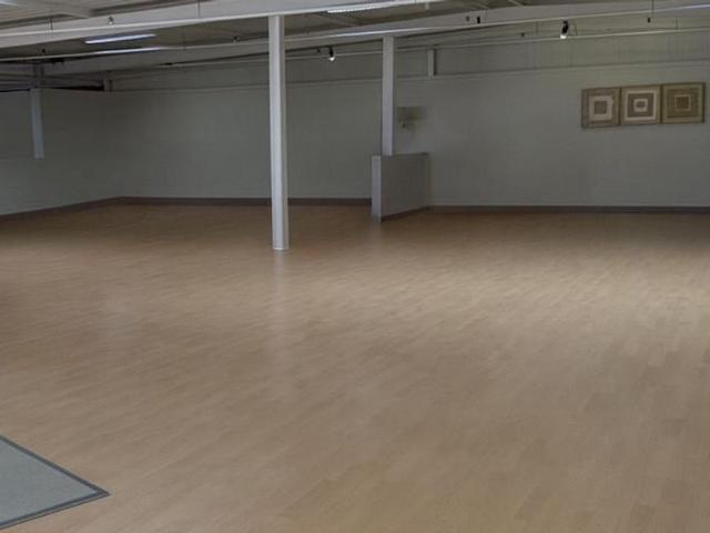 Office space for rent in Saxon Ref 23542 | dreamo. Ch
