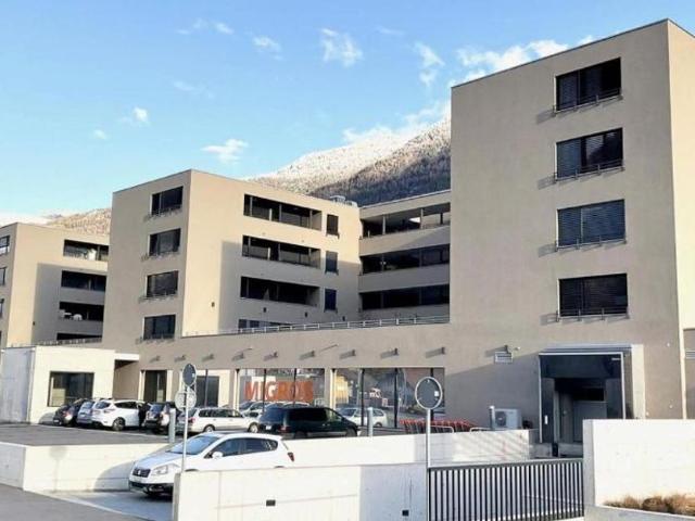 Office space for rent in Saxon Ref 33131 | dreamo. Ch