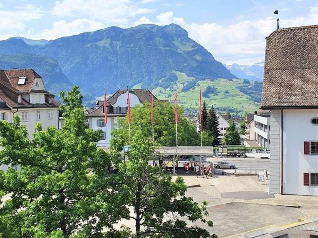 Office space for rent in Schwyz 1 m² | dreamo. Ch