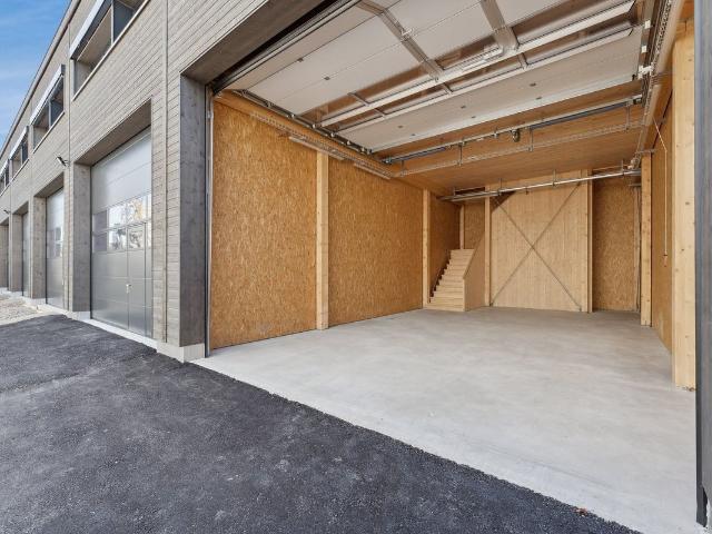 Office space for rent in Studen BE 127 m² | dreamo. Ch