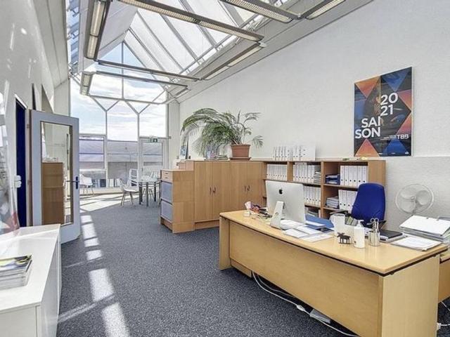 Office space for rent in Romanel sur Lausanne Ref 24415 | dreamo. Ch
