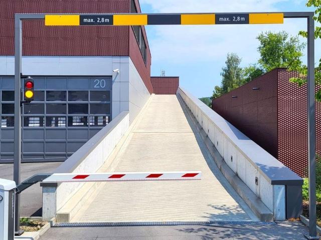 Office space for rent in Root 515 m² | dreamo. Ch