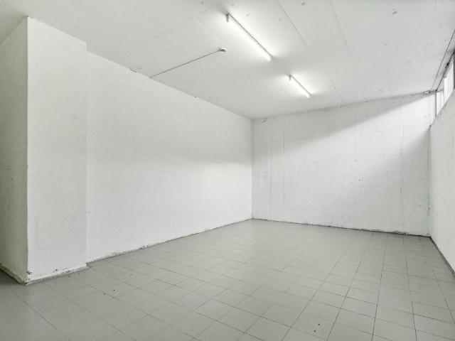Office space for rent in Root 262 m² | dreamo. Ch