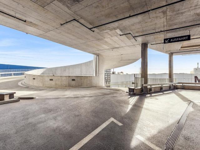 Office space for rent in Winterthur 3 300 m² | dreamo. Ch