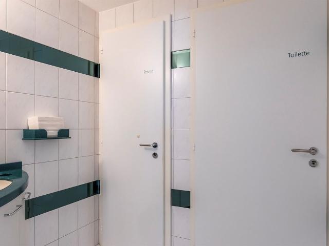 Office space with 4 rooms for rent in Gümligen 125 m² | dreamo. Ch