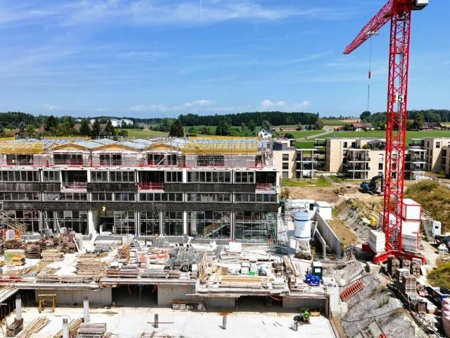 Shopping center with 1 room for rent in Berg TG 263 m² | dreamo. Ch